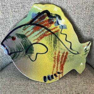 Hand painted Jim Rice tropical ceramic fish plate wall hanging signed 2010